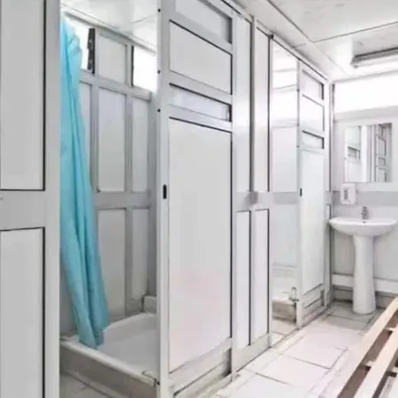 Bacus - Your Floating Hideaway In Bateau-hôtel Lisboa